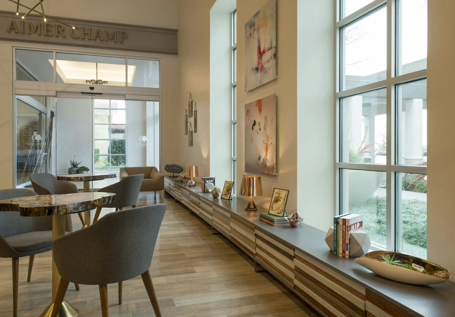 Foto - DoubleTree by Hilton Hotel Dallas – Love Field