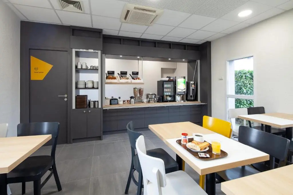Foto - B&B HOTEL Saint-Witz