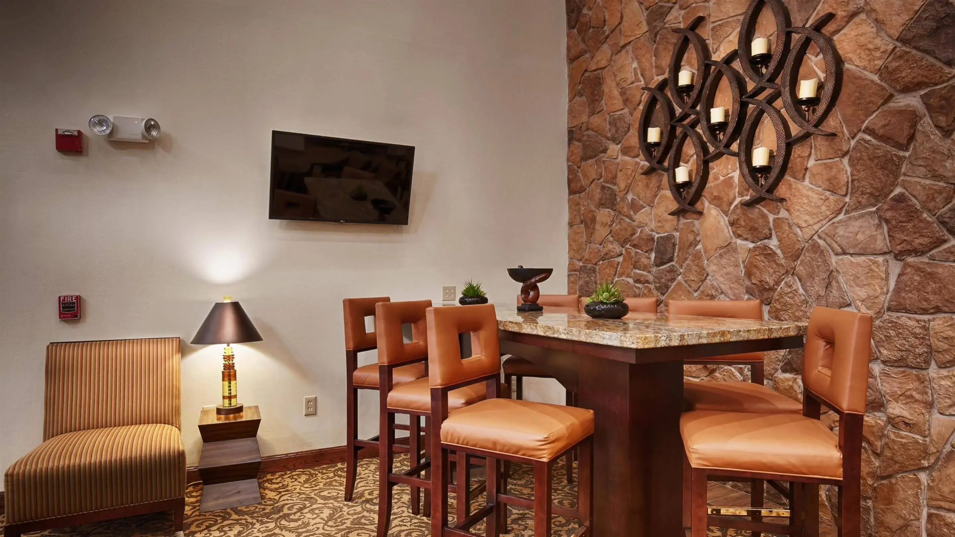 Foto - Best Western Plus Hobby Airport Inn & Suites