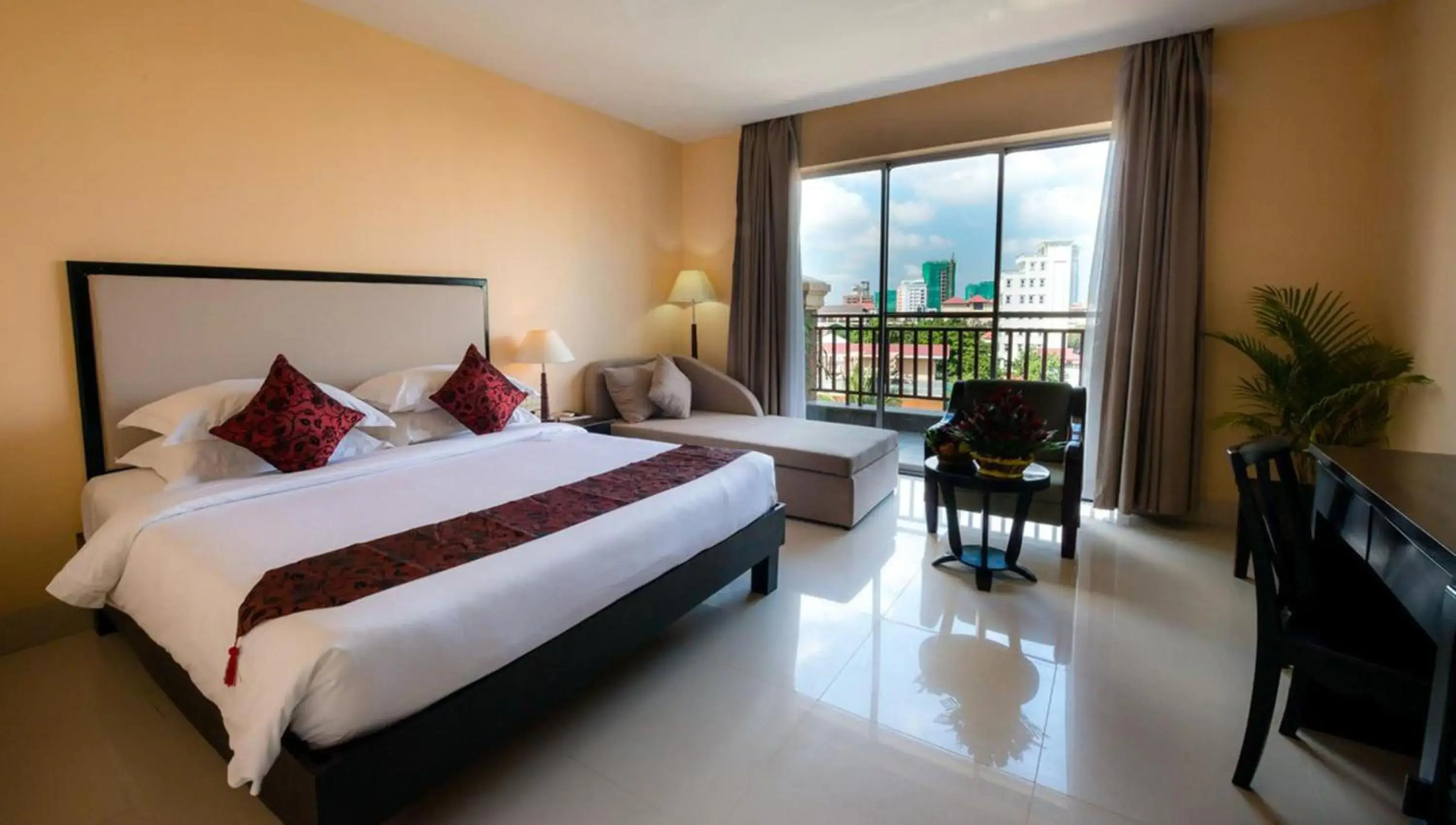 Photo - Almond Hotel Sothearos