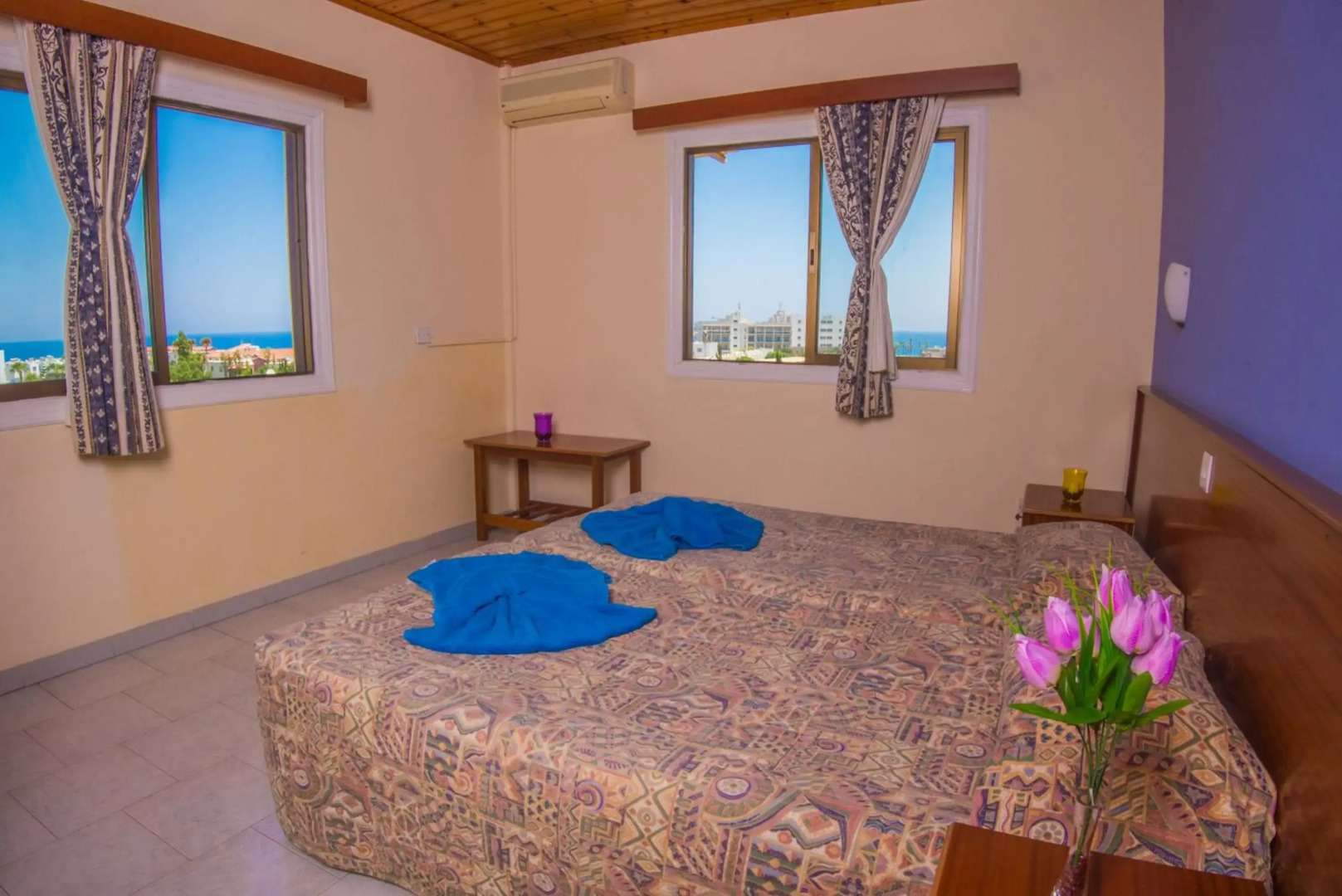 Photo - Windmills Hotel Apartments