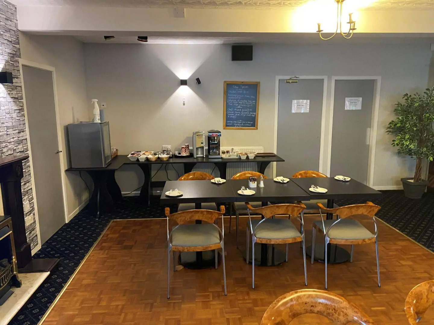 Foto - Smithton Hotel