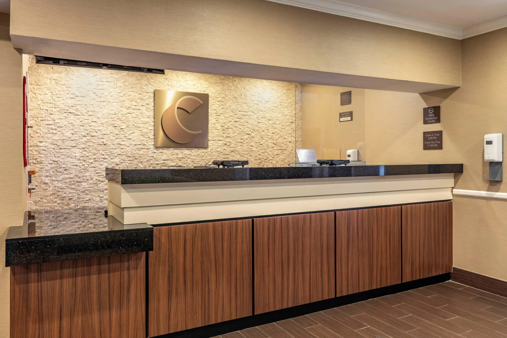 Photo - Comfort Inn & Suites North Dallas-Addison