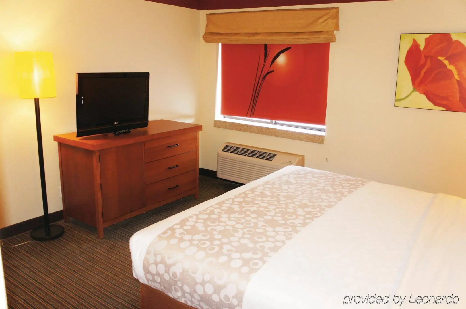 Foto - Spark by Hilton Savannah Midtown