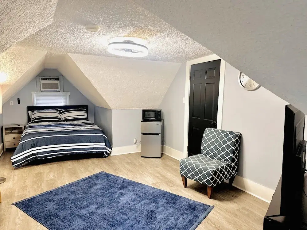 Foto - Speedway Legacy Inn