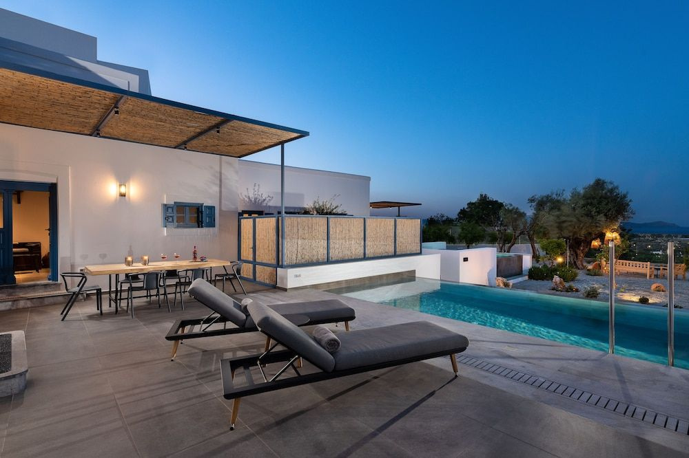 Photo - Kalathos Square Luxury Suites