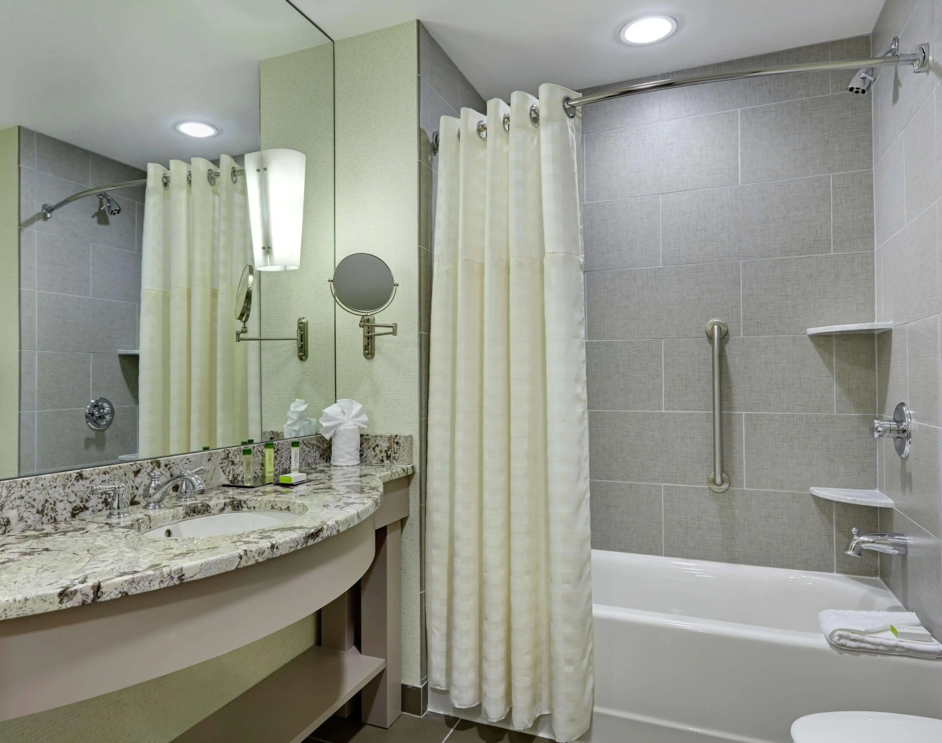 Foto - DoubleTree by Hilton Hotel Philadelphia Center City