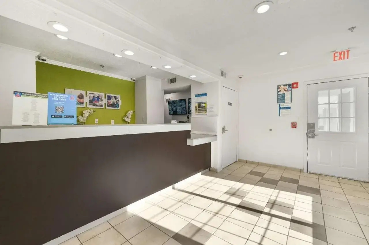 Photo - Studio 6 Extended Stay - Tucker, GA - Atlanta Northlake
