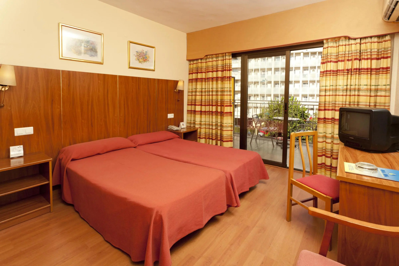 Photo - Port Vista Oro