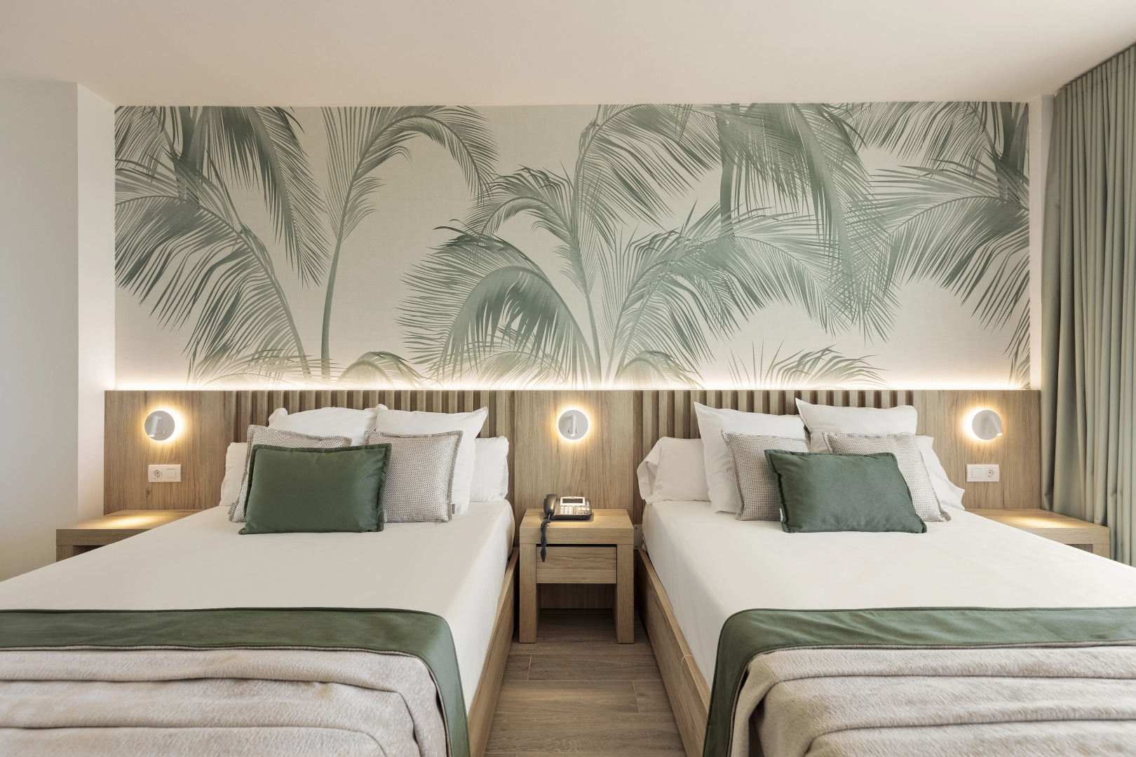 Photo - Hotel Best Triton