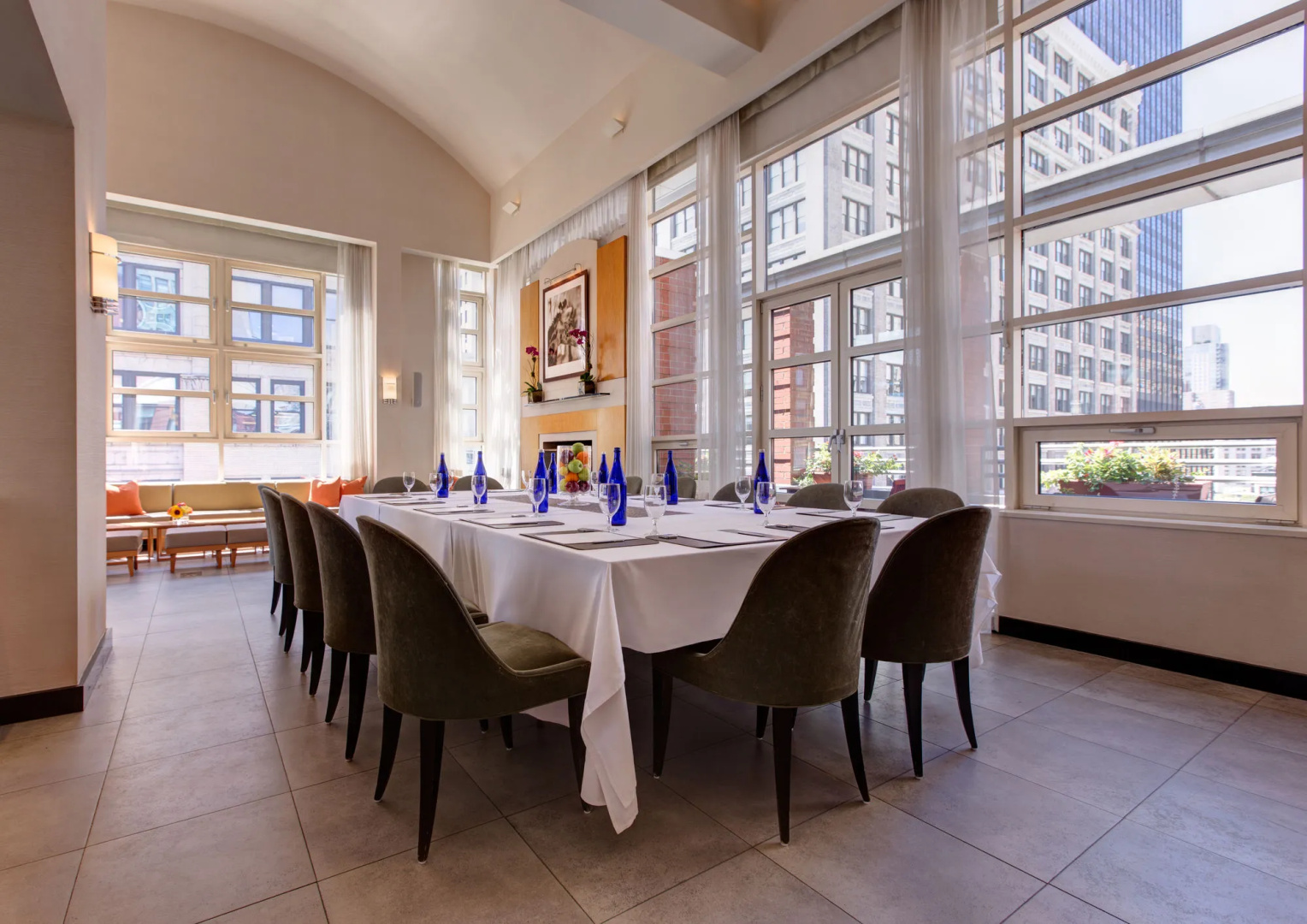 Photo - Hotel Giraffe by Library Hotel Collection