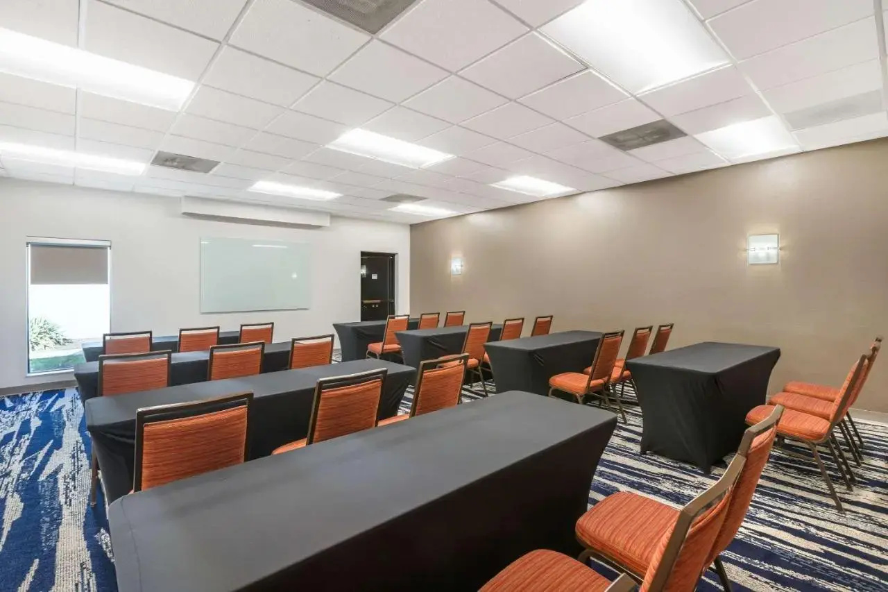 Photo - Comfort Inn & Suites Arlington Heights - Buffalo Grove