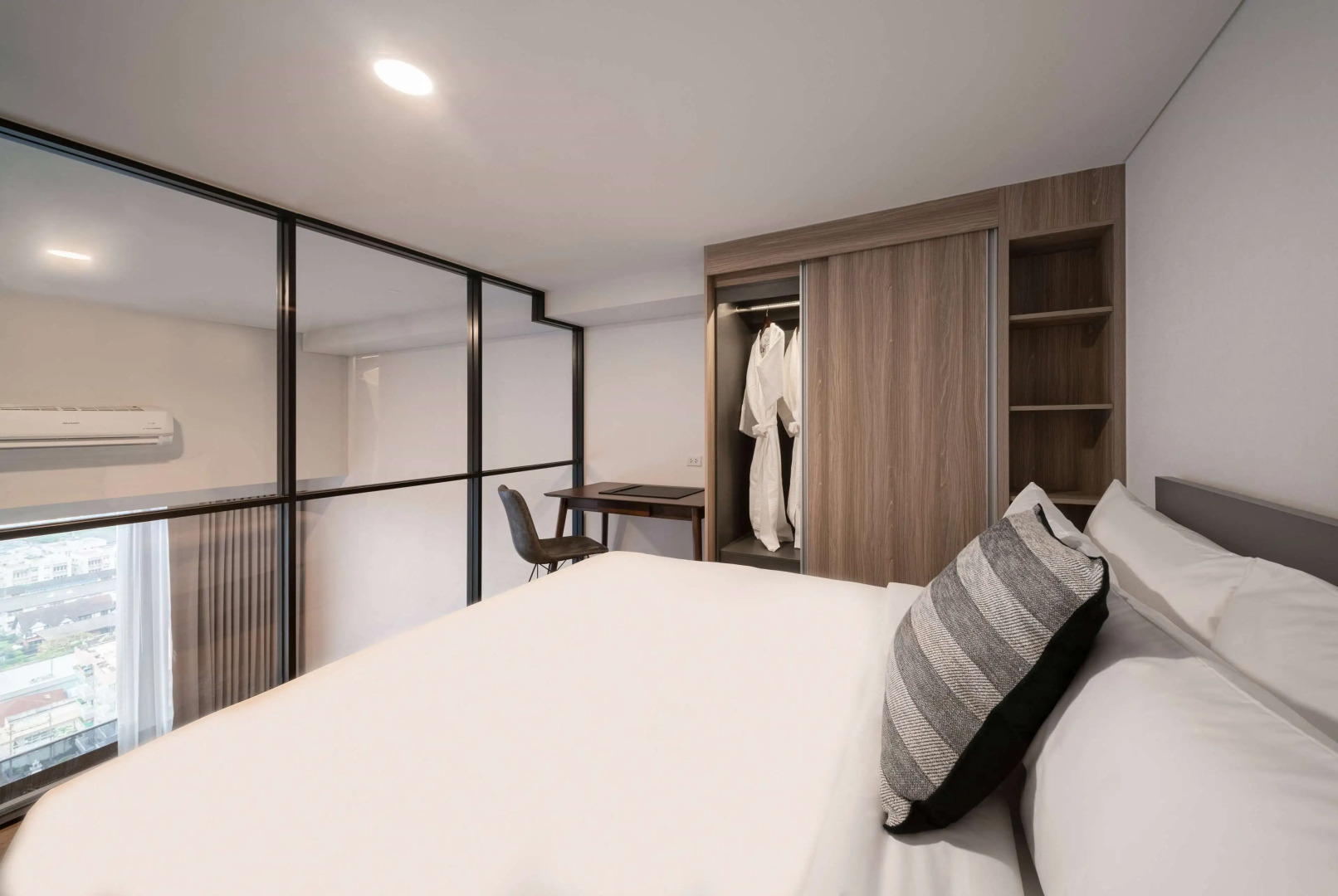 Photo - Ramada By Wyndham Bangkok Sukhumvit 87