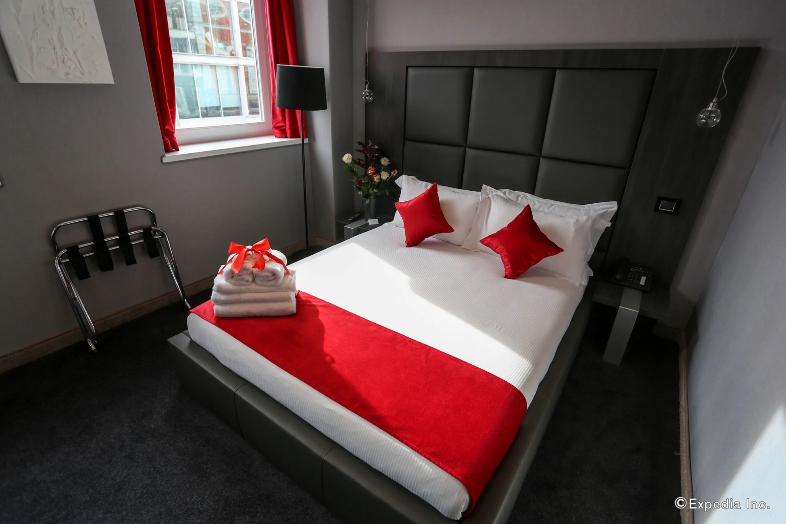 Foto - The Bryson Hotel