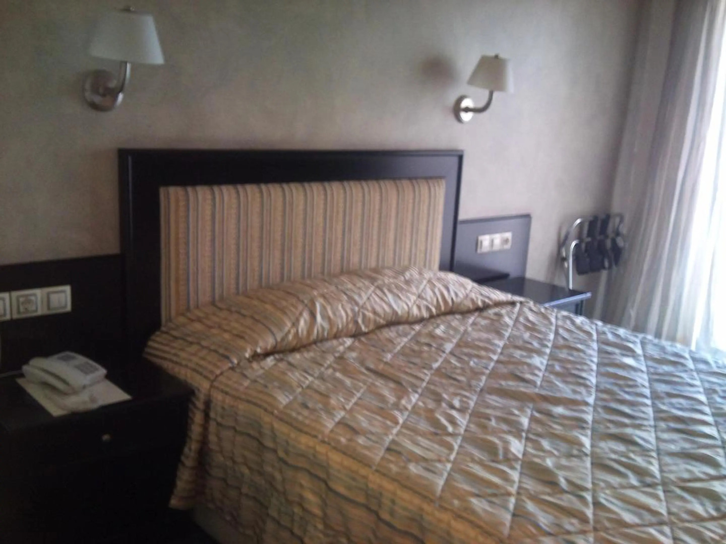 Photo - Crystal City Hotel