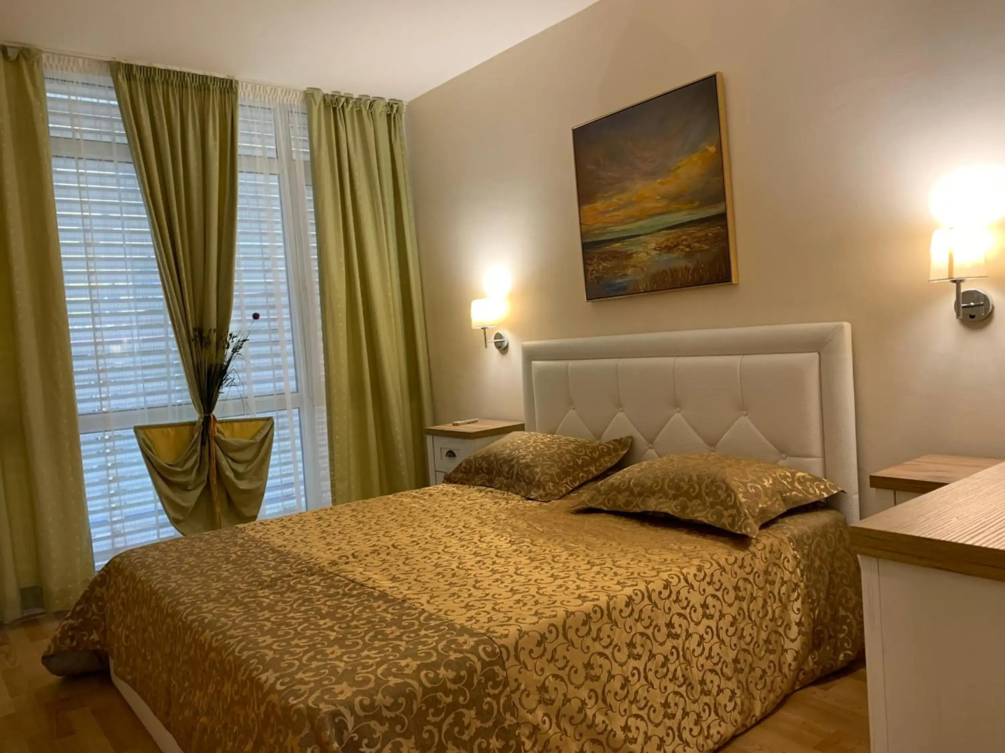 Photo - Elite Apartments
