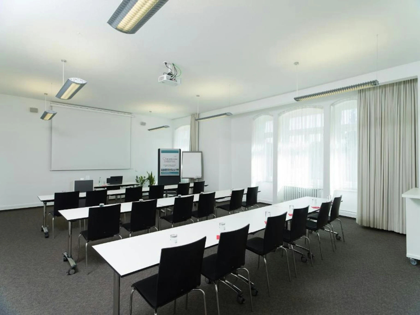 Foto - TOP VCH Bildungshaus St. Bernhard - Wohnen und Tagen