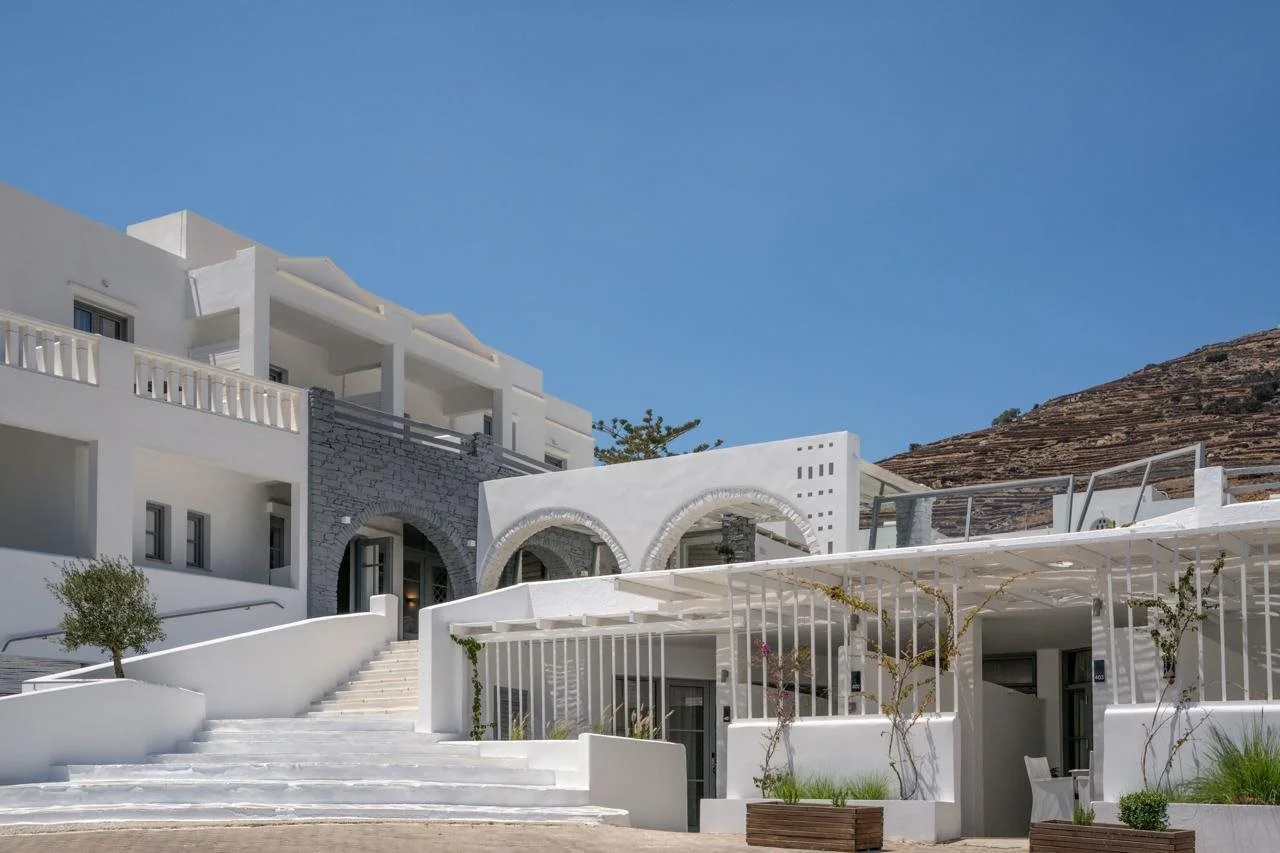 Mr and Mrs White Tinos, Bild 1 von 34