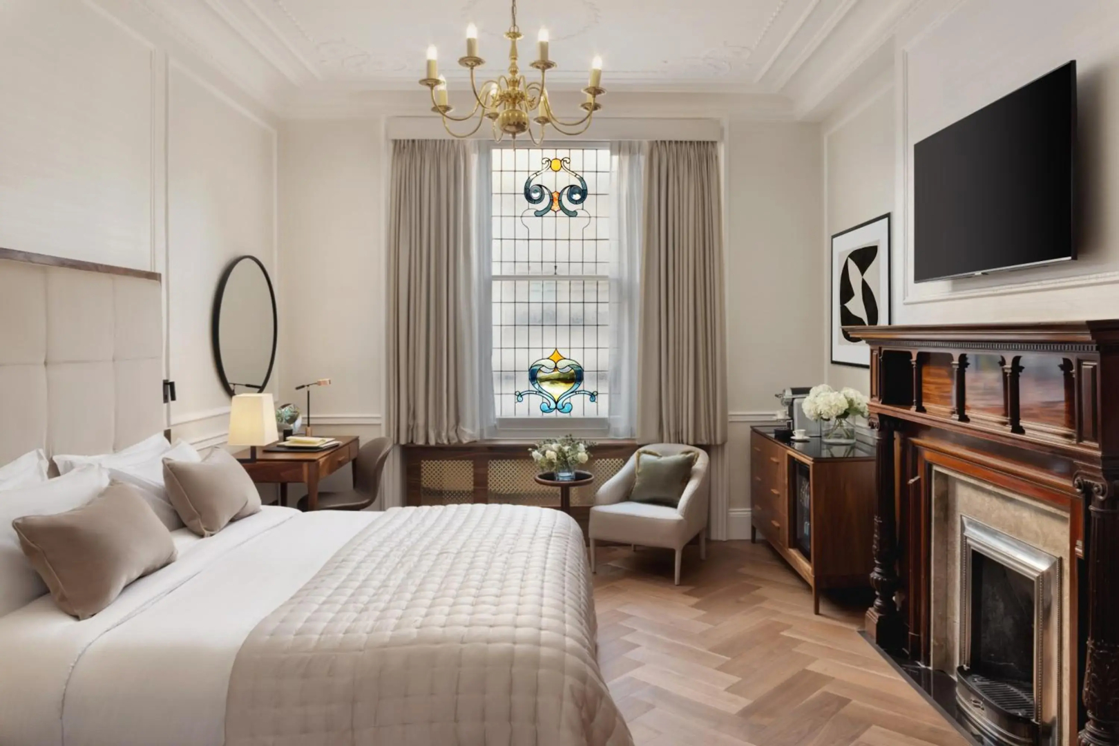 Photo - The Queens Gate Hotel