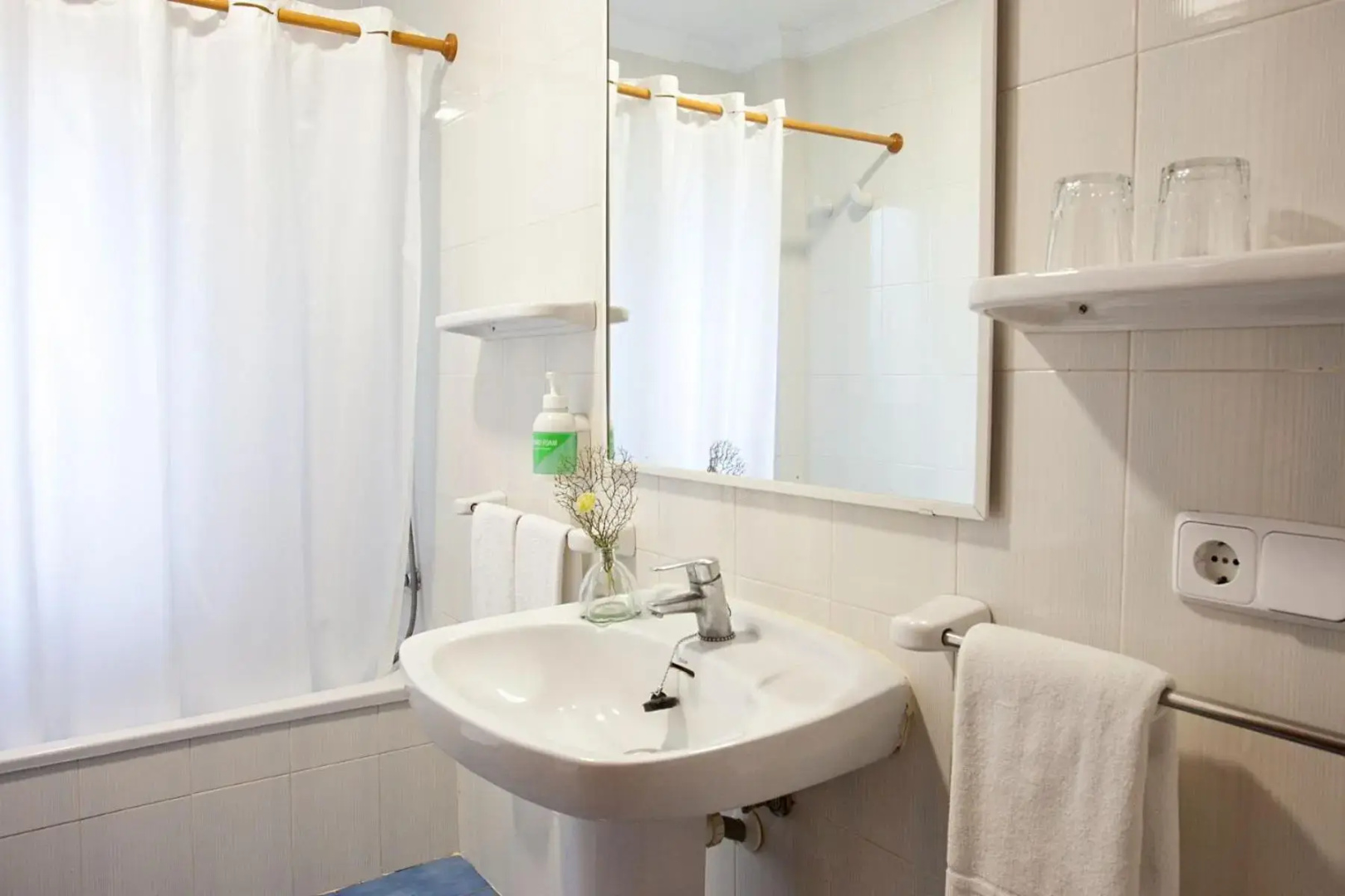 Photo - Hotel Cala Murada