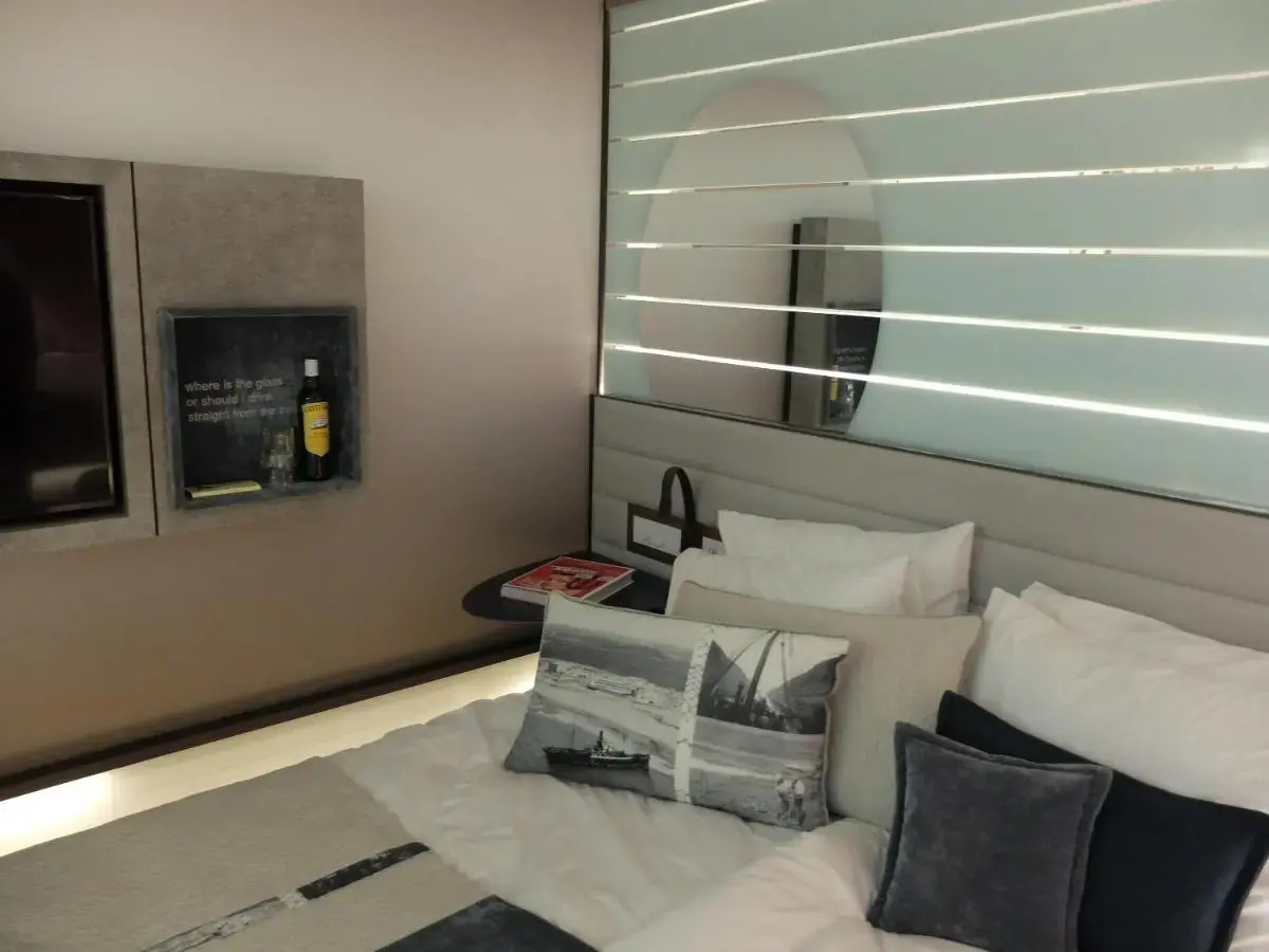 Photo - Port Tower by Isrotel Design