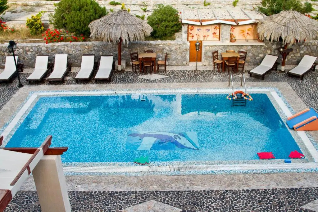 Foto - Birds Villa Apartments with Heated Pool - Including Car and Breakfast