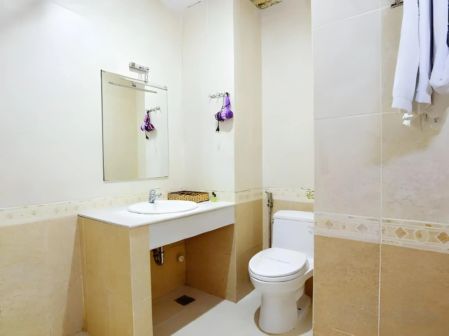 Photo - Mays Hotel- Ben Thanh Market