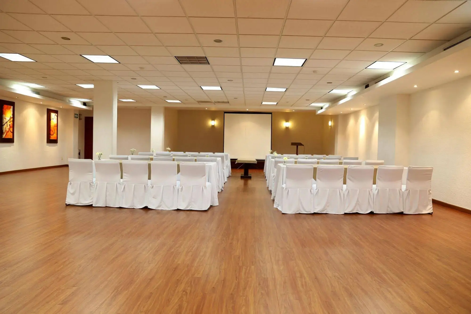 Foto - Mesón Ejecutivo Guadalajara - Nuevo Consulado Americano Monraz