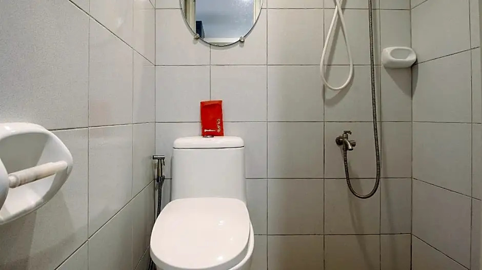 Foto - RedDoorz @ Jolly Orange Paranaque