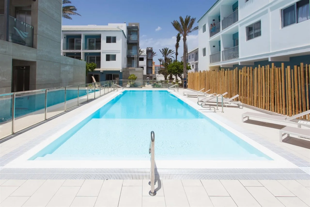 Photo - Bristol Sunset Beach - Holiday Apartments