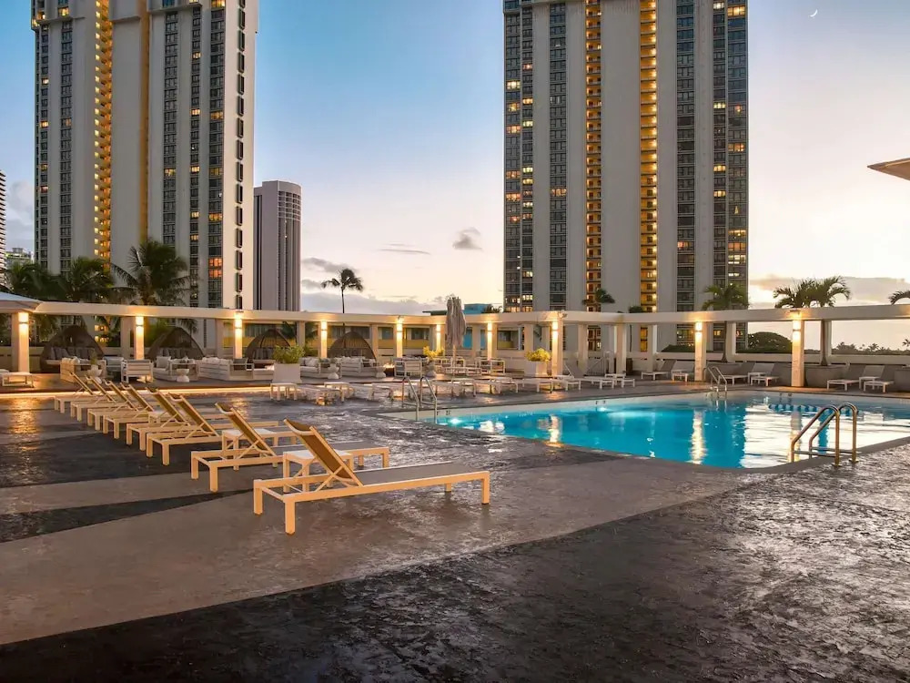 Photo - Ala Moana Honolulu by Mantra