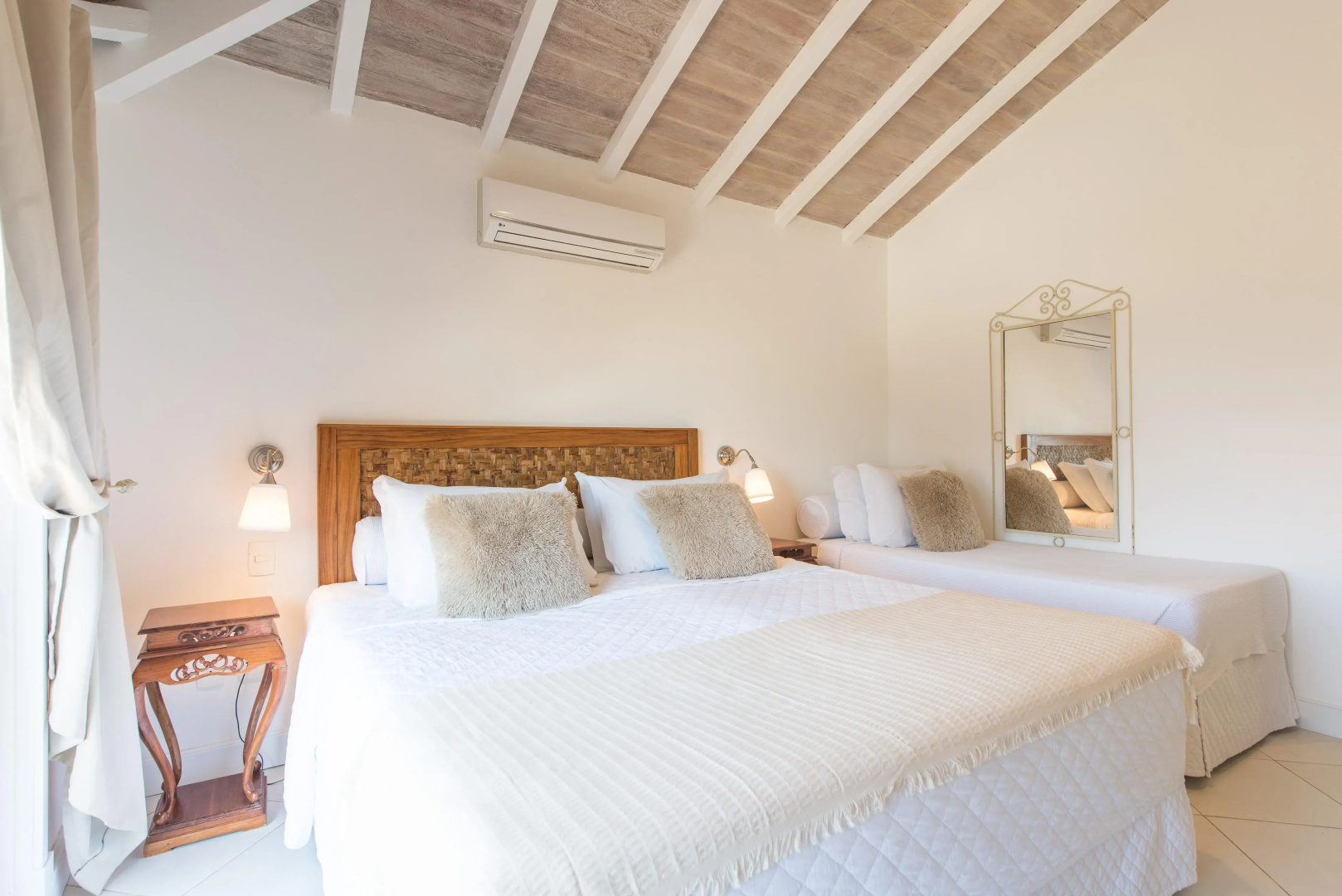 Photo - La Pedrera Small Hotel & Spa