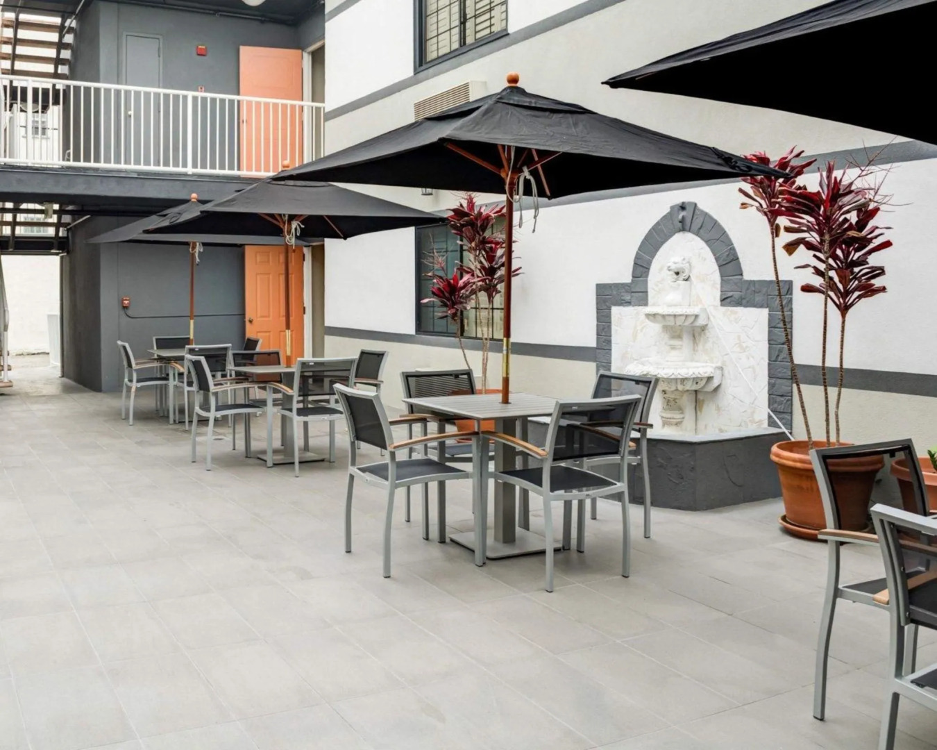 Foto - SureStay Hotel by Best Western Beverly Hills West LA