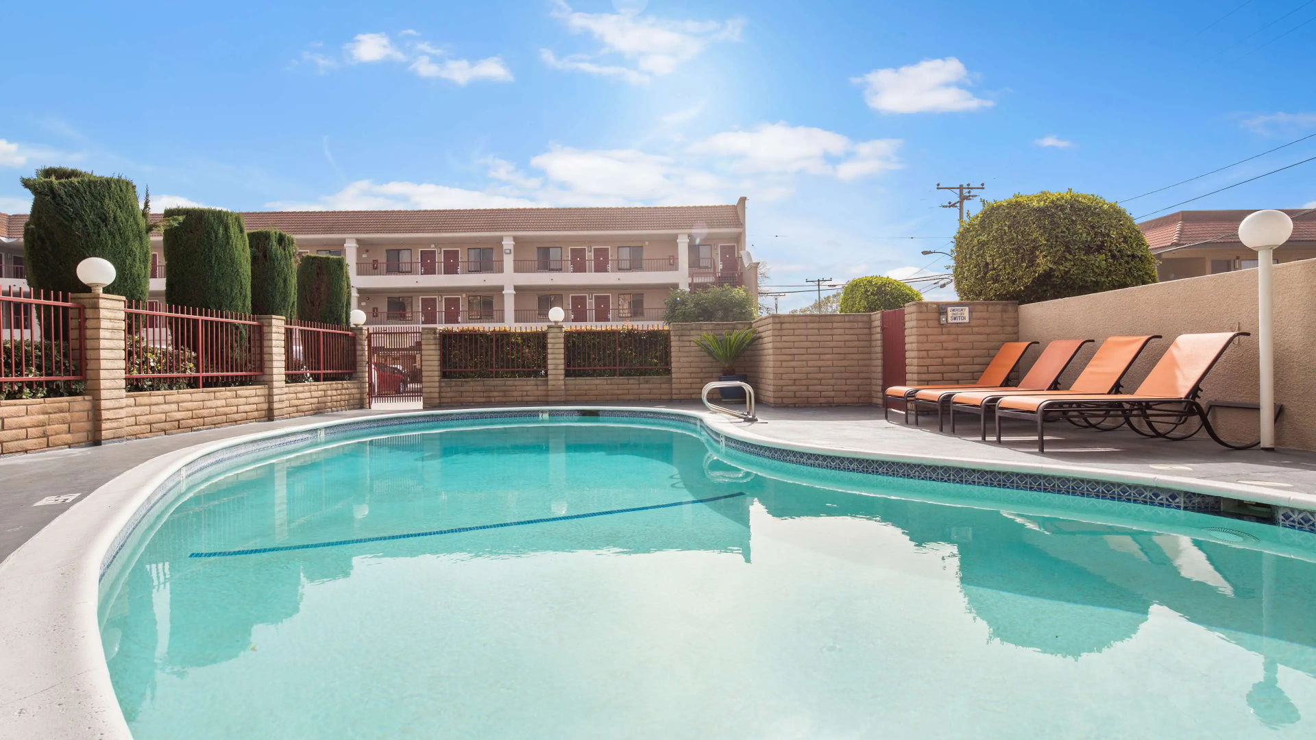 Foto - Best Western Pasadena Royale Inn & Suites