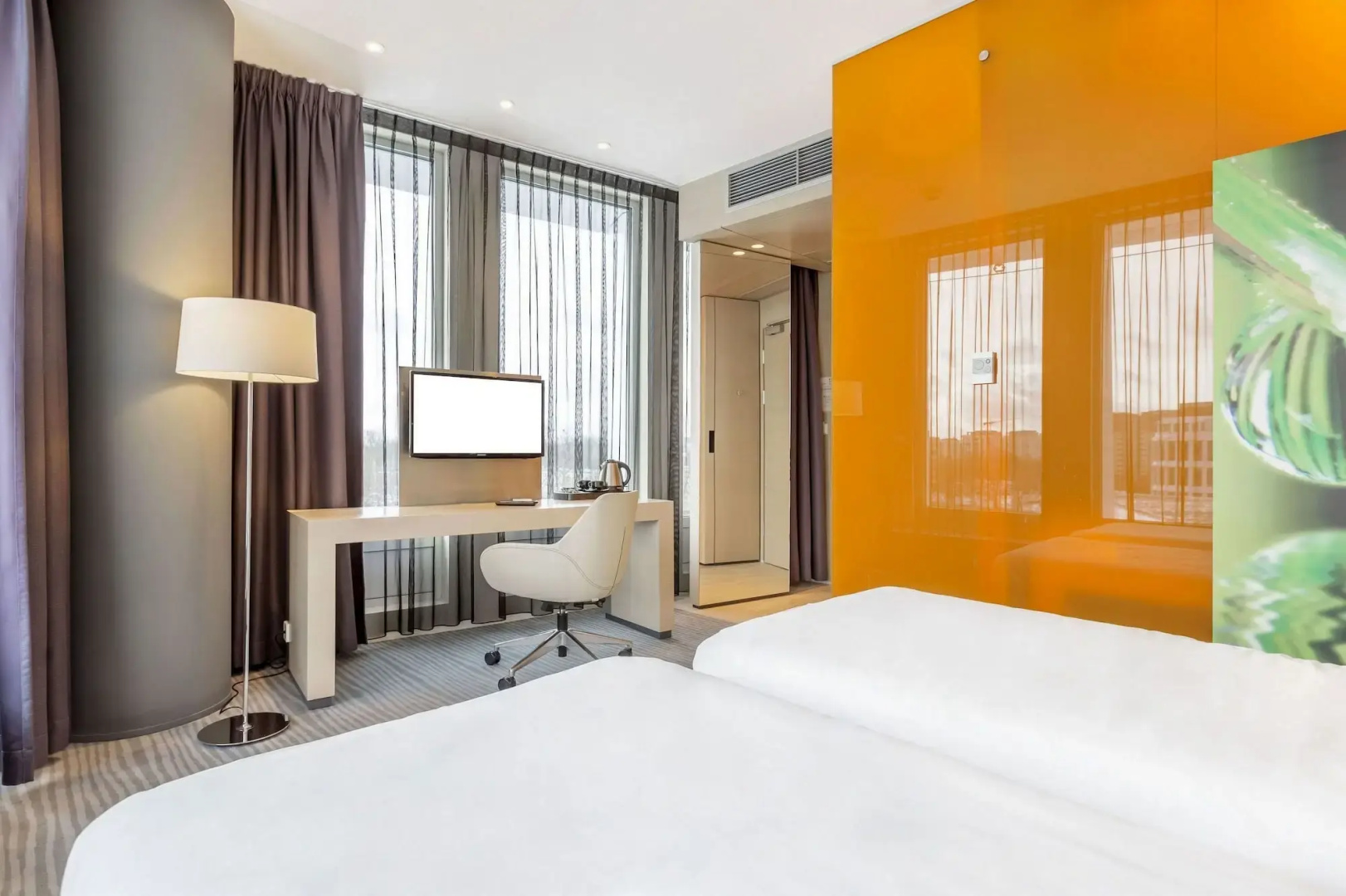 Photo - Sound Garden Hotel Airport