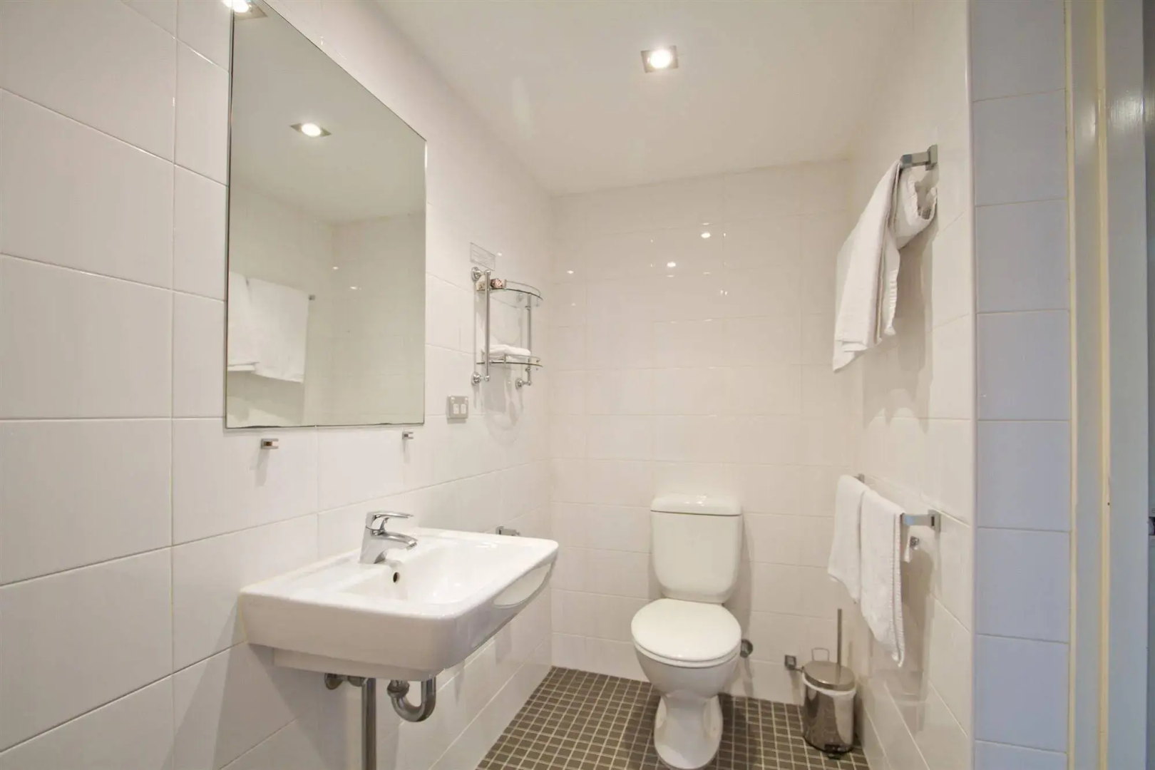 Photo - Vulcan Hotel Sydney