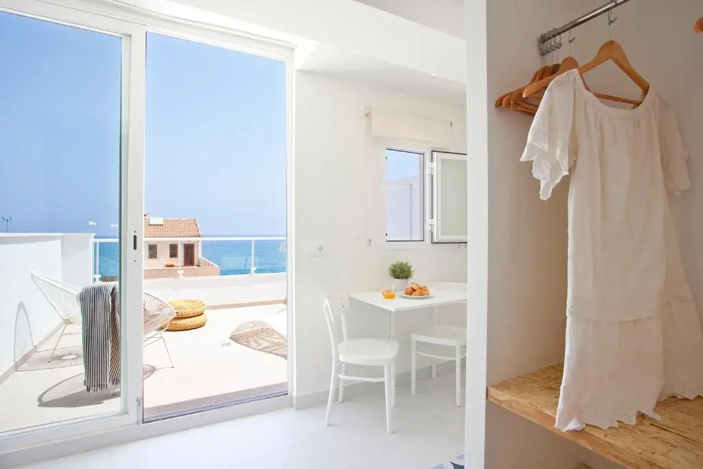 Foto - BJ Cala Morlanda Estudios