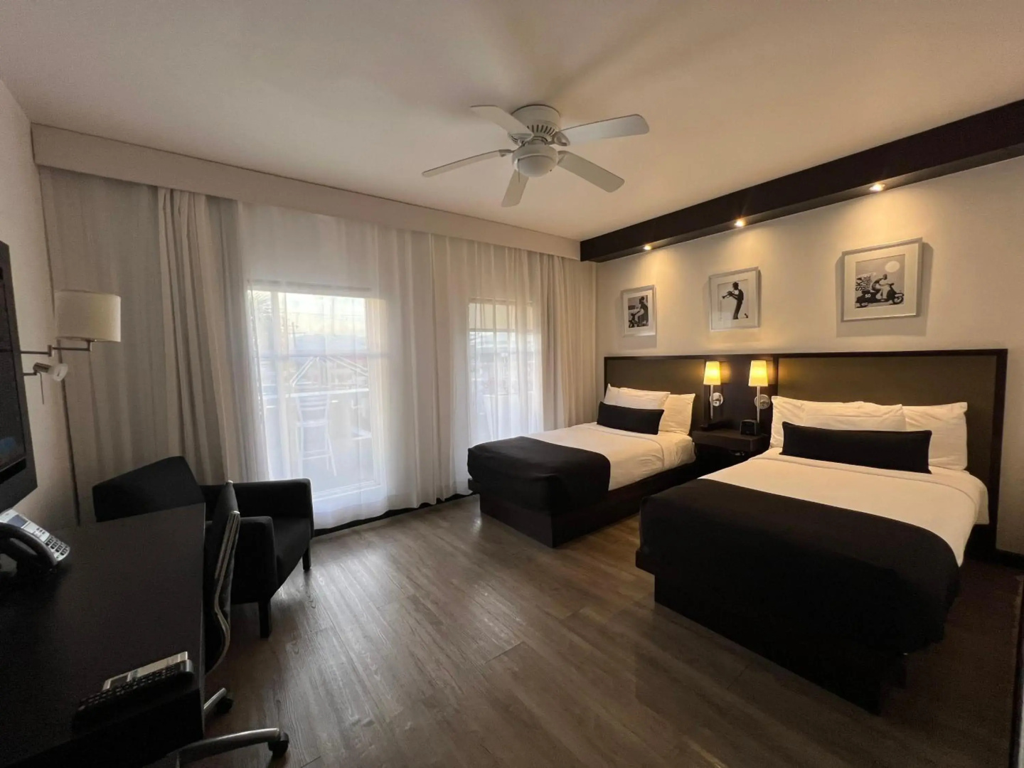Photo - S Hotel Kingston