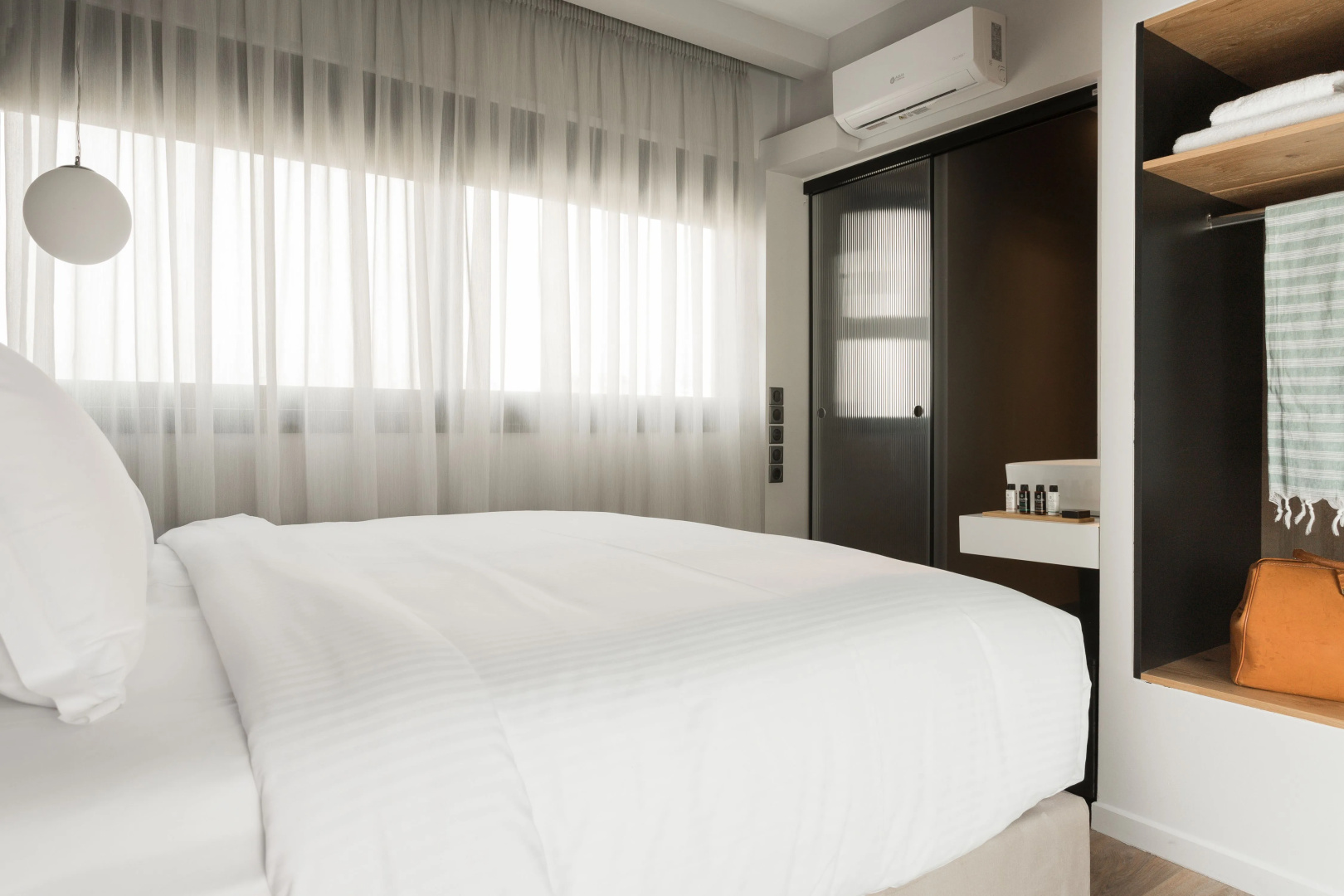 LUX&EASY Athens Downtown Apartments, Bild 2 von 20