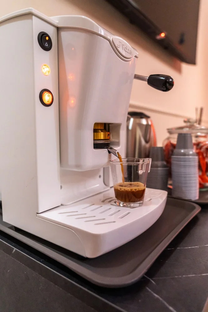 Foto - Terno Su Napoli Sanità