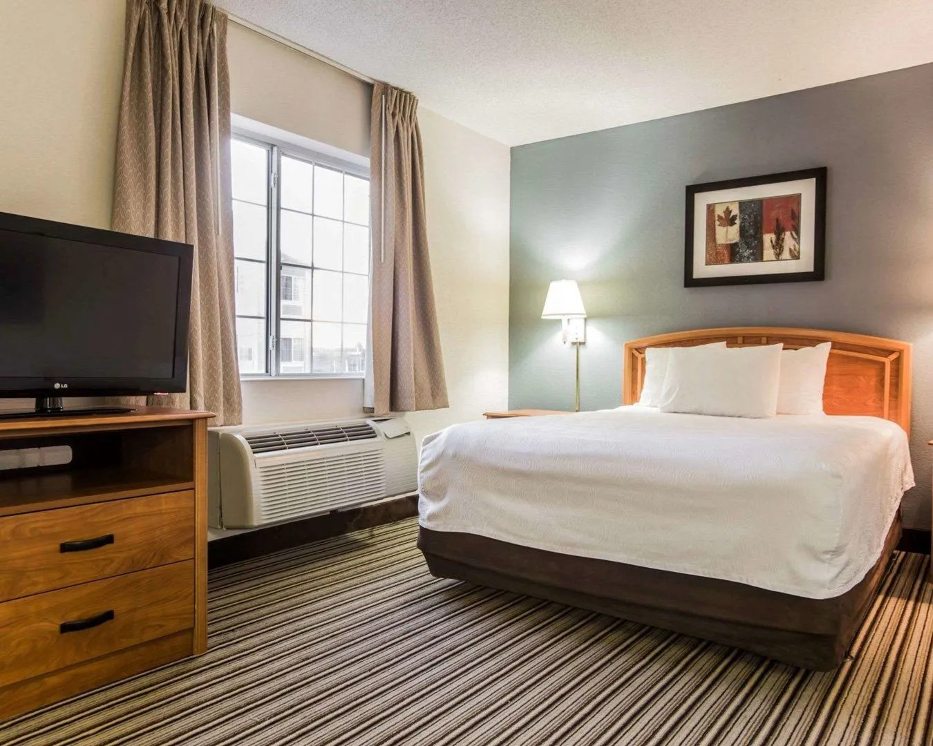 Photo - Candlewood Suites - Charlotte - Arrowood by IHG