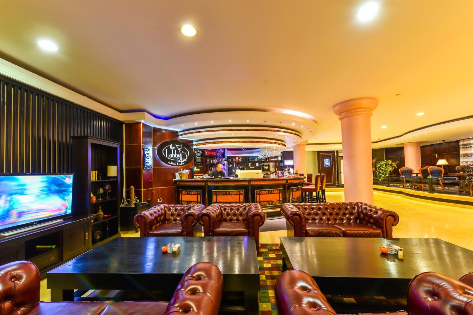 Photo - Phoenicia Grand Hotel