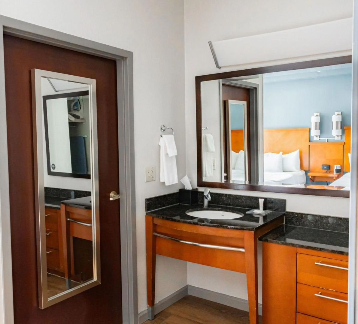 Photo - Hyatt Place Atlanta Airport North