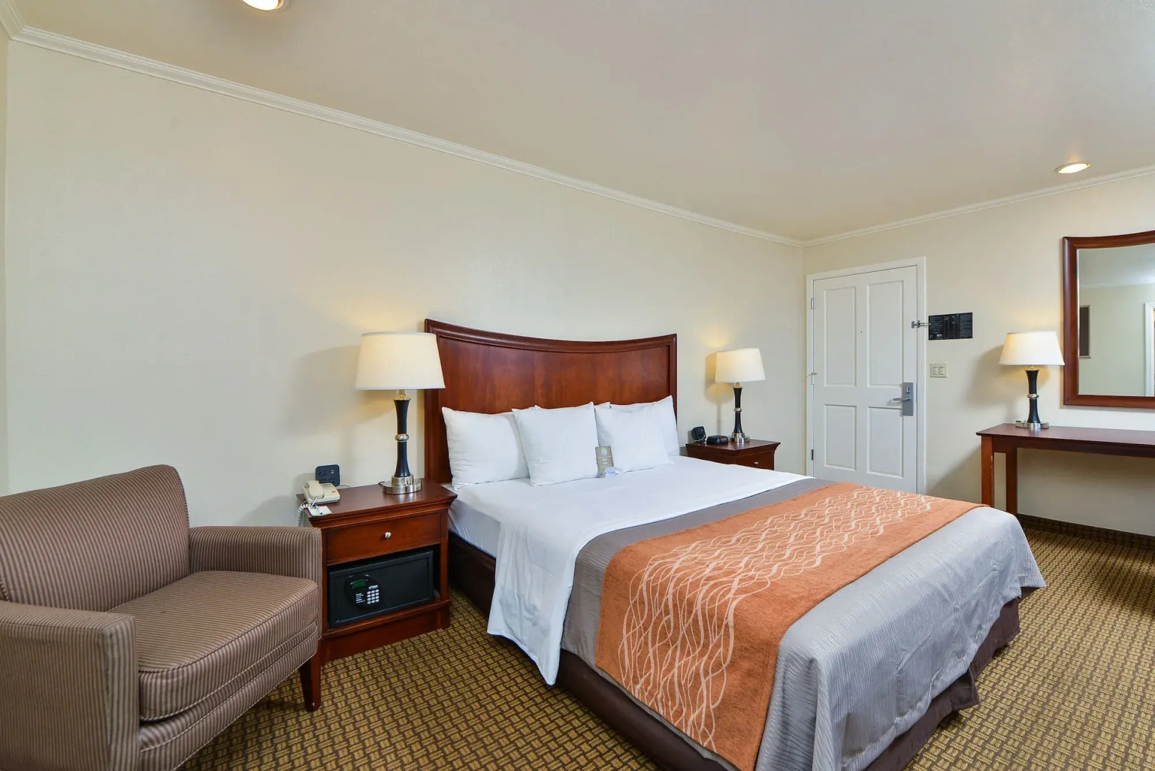 Photo - Blu Pacific Hotel