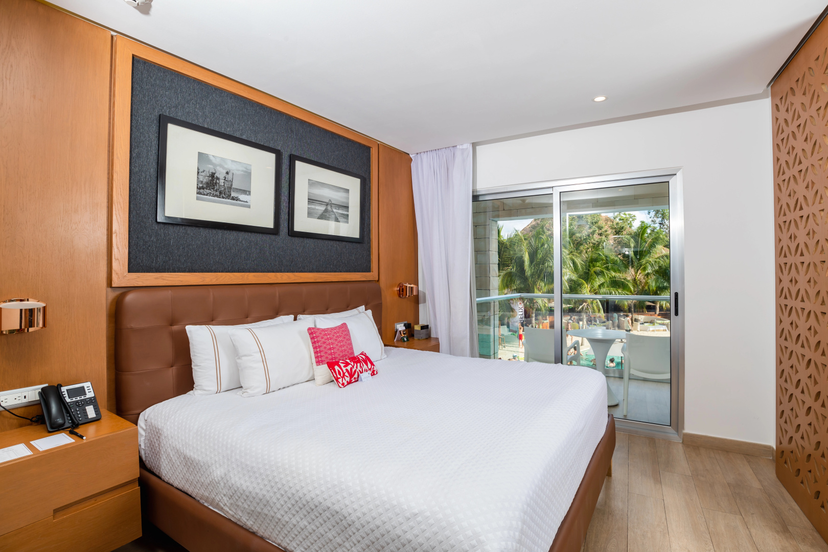 Photo - The Fives Beach Hotel & Residences All Senses Inclusive