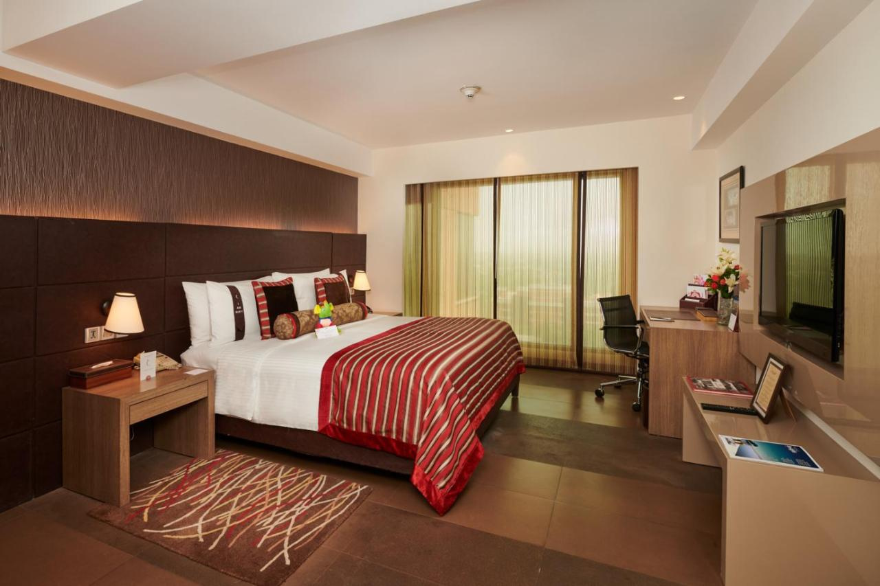 Photo - The LaLiT New Delhi