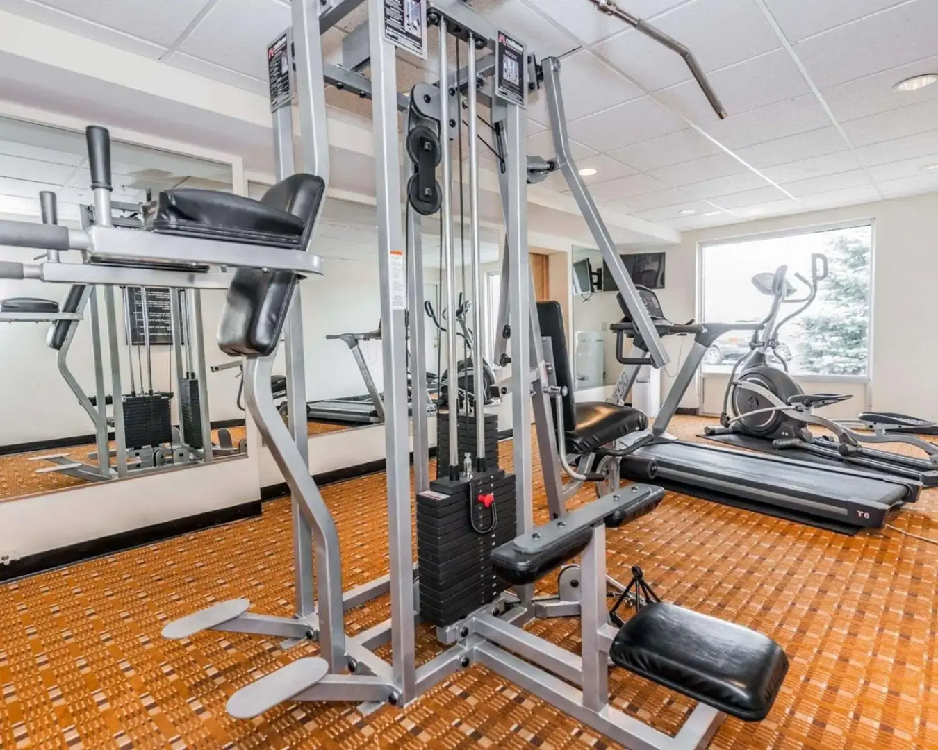 Photo - Baymont by Wyndham Indianapolis East
