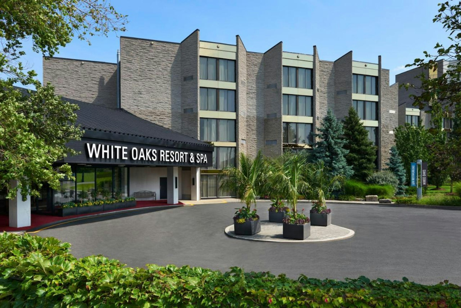 Photo - White Oaks Resort & Spa
