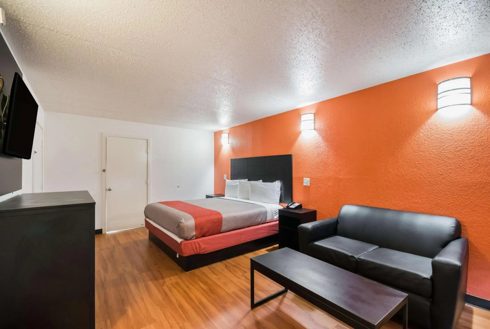 Photo - Motel 6 Houston, TX - Brookhollow