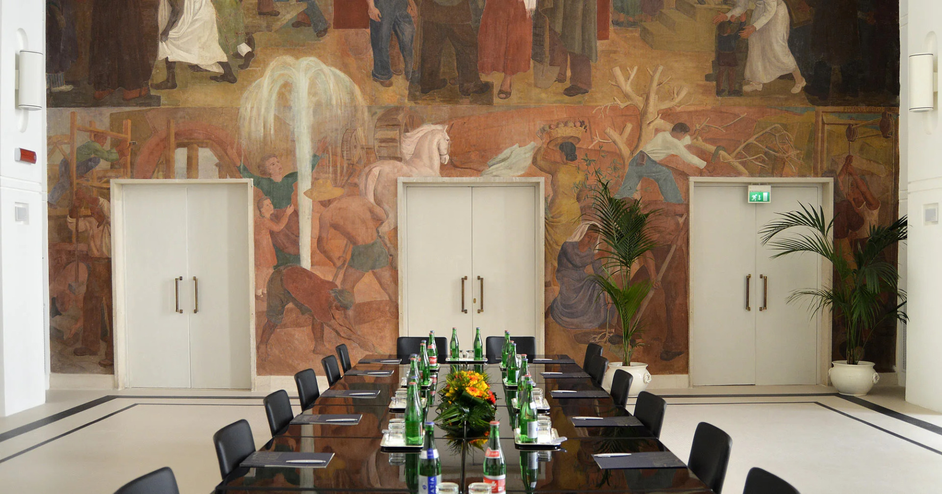 Foto - Palazzo Esedra